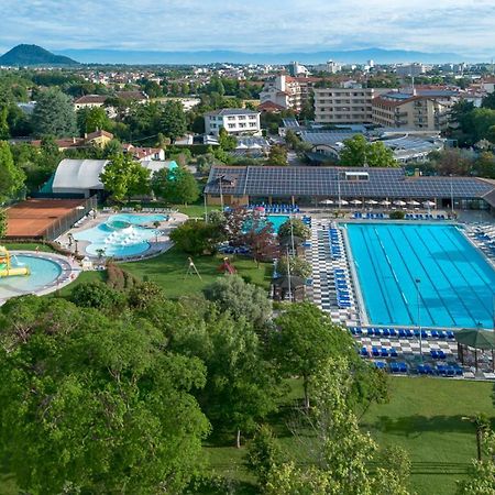 Hotel Petrarca Terme Montegrotto Terme Esterno foto