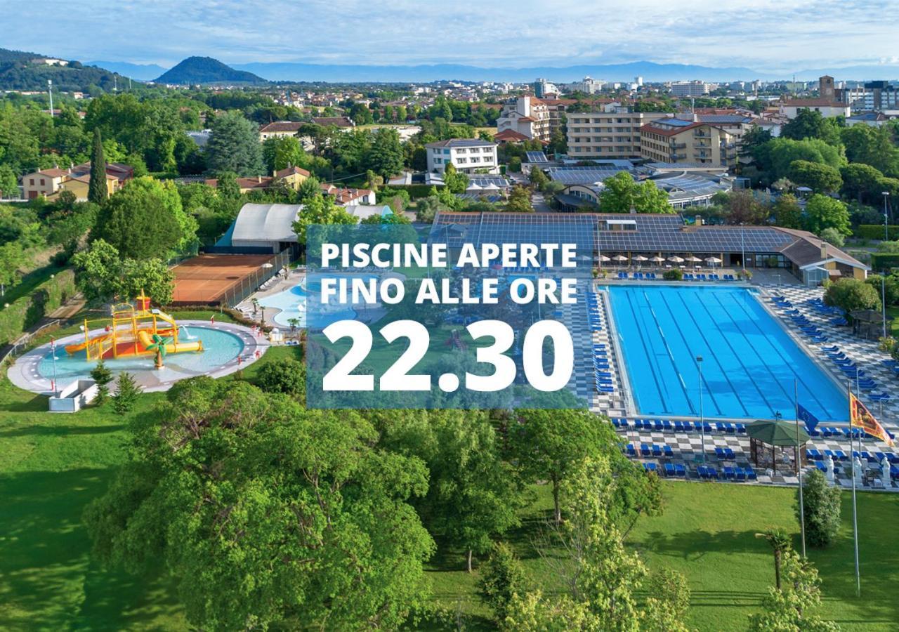 Hotel Petrarca Terme Montegrotto Terme Esterno foto