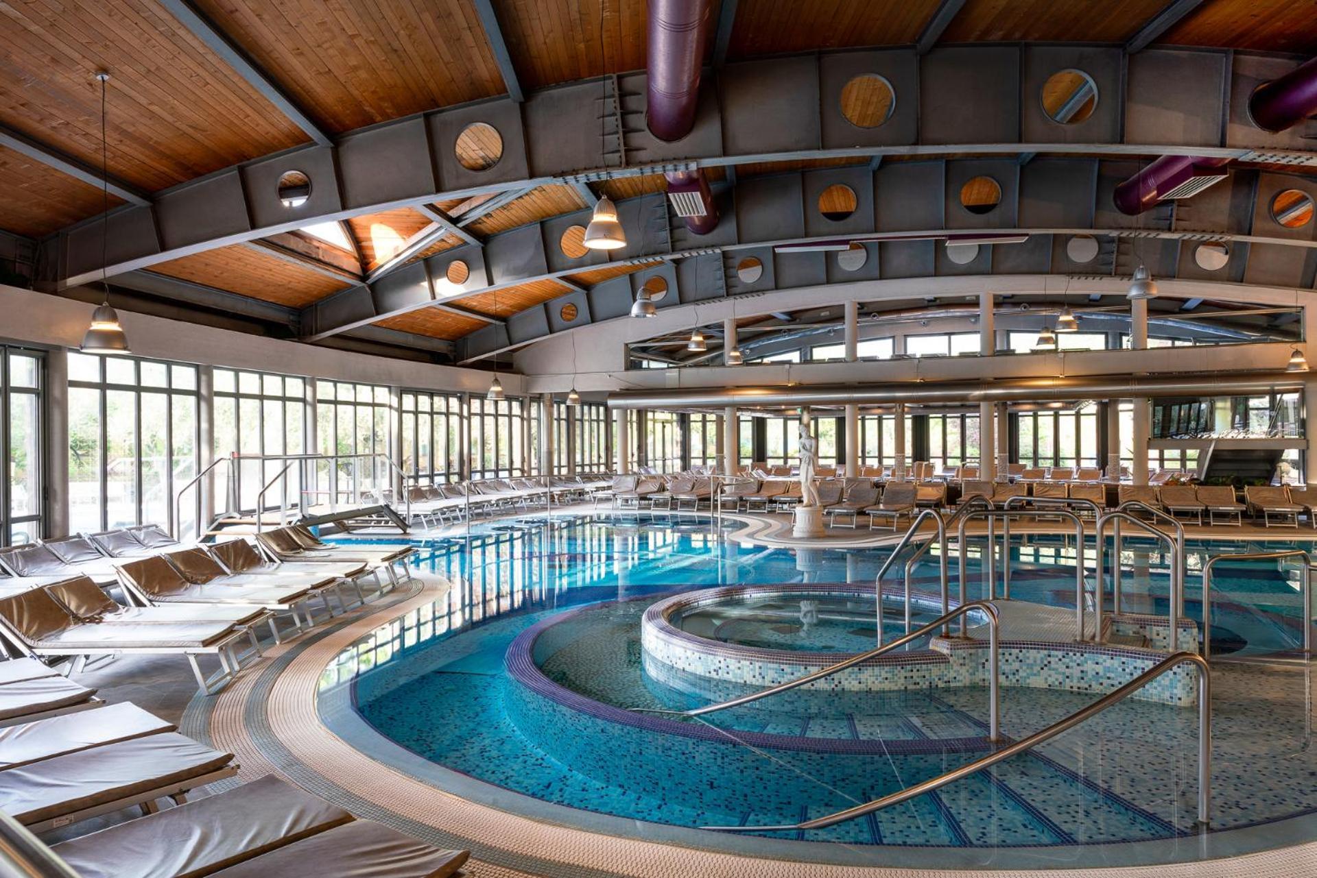 Hotel Petrarca Terme Montegrotto Terme Esterno foto