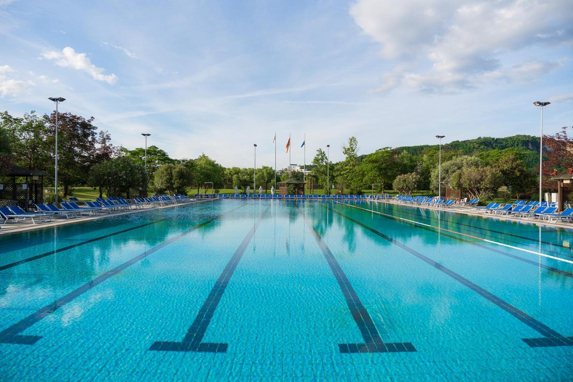 Hotel Petrarca Terme Montegrotto Terme Esterno foto
