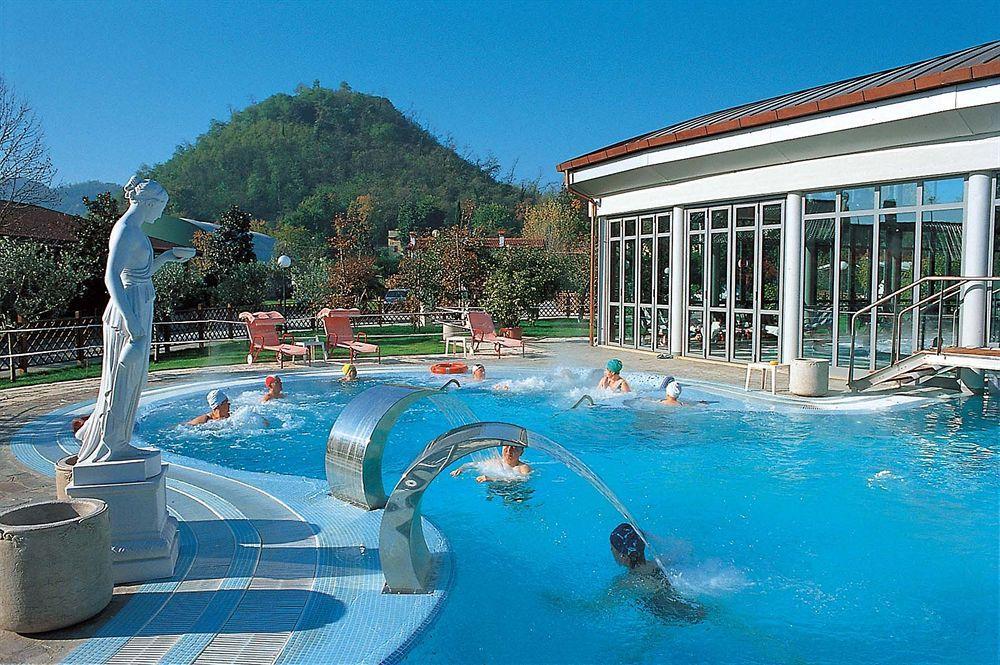 Hotel Petrarca Terme Montegrotto Terme Esterno foto