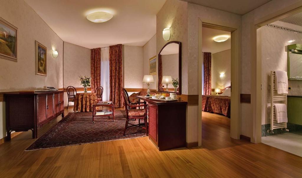 Hotel Petrarca Terme Montegrotto Terme Esterno foto